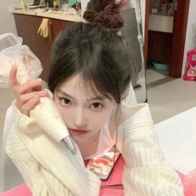 阴差阳错成了老板的女仆